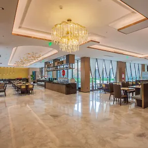 Hotel Ramada By Wyndham Luoyang Downtown